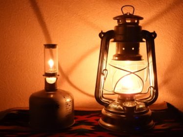 インテリアとしてテーブルにLEDランタンを！おすすめは？