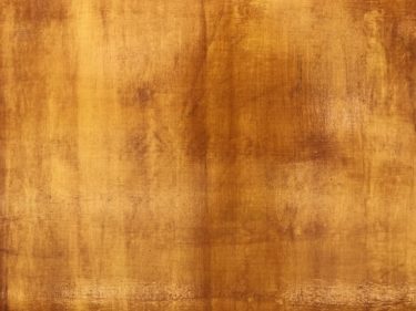 無垢材のテーブルが欲しい！材質の種類別の特徴とは？